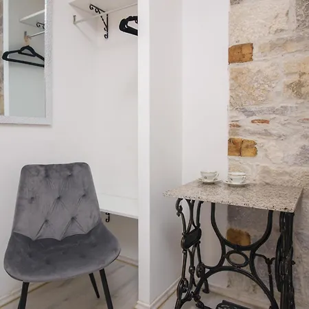 Rooms Bartul Trogir Zewnętrze zdjęcie