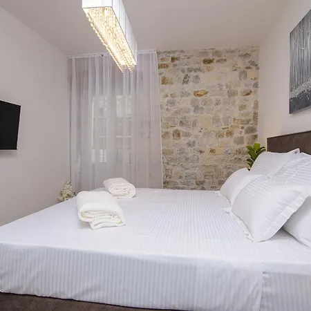 Rooms Bartul Trogir Zewnętrze zdjęcie