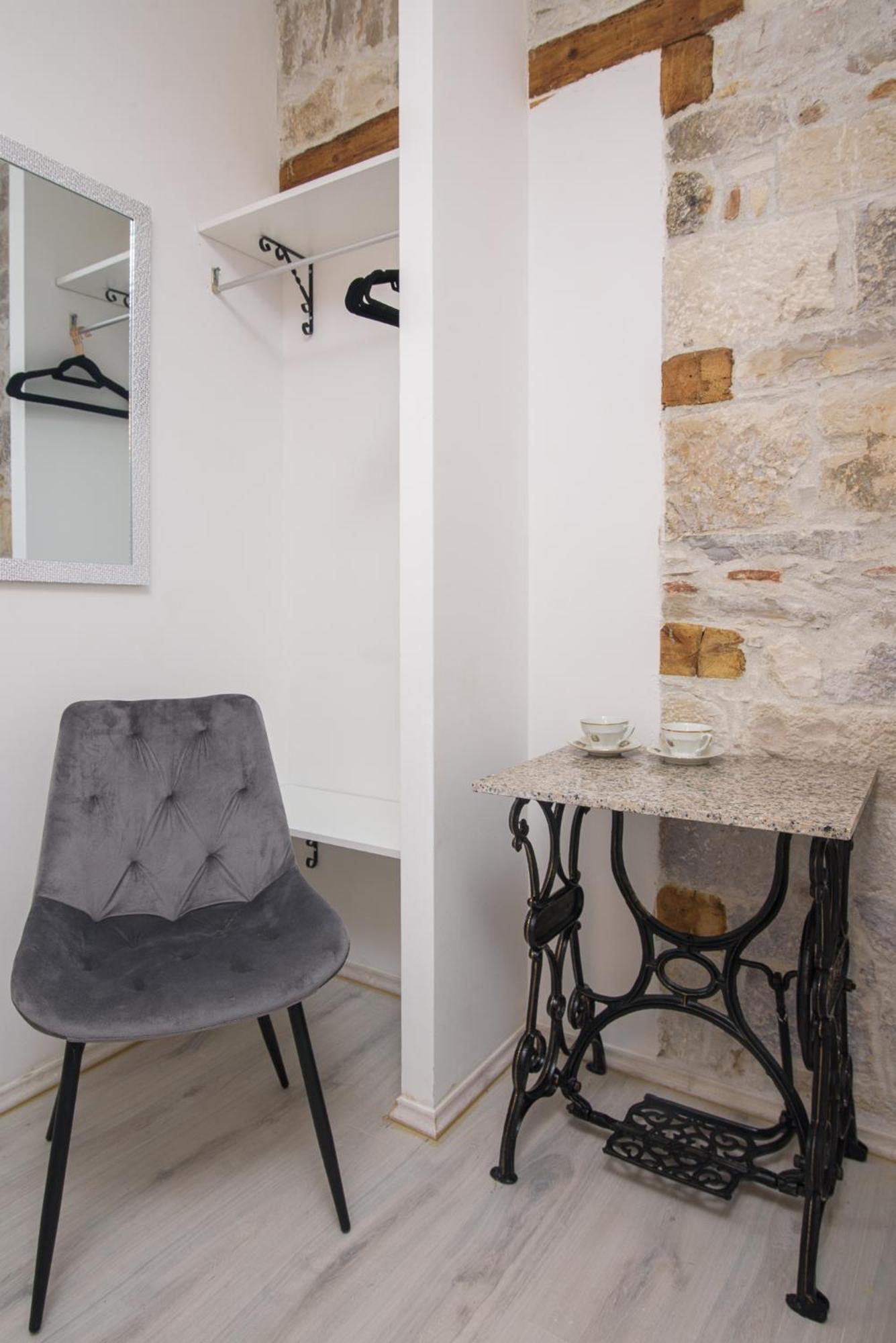 Apartment Bartul *
